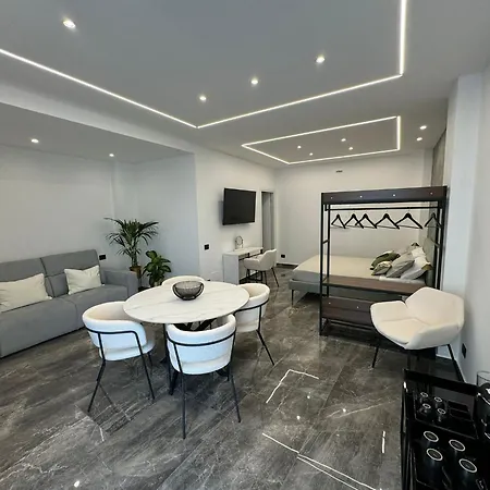 Gra' Deluxe Terrasini